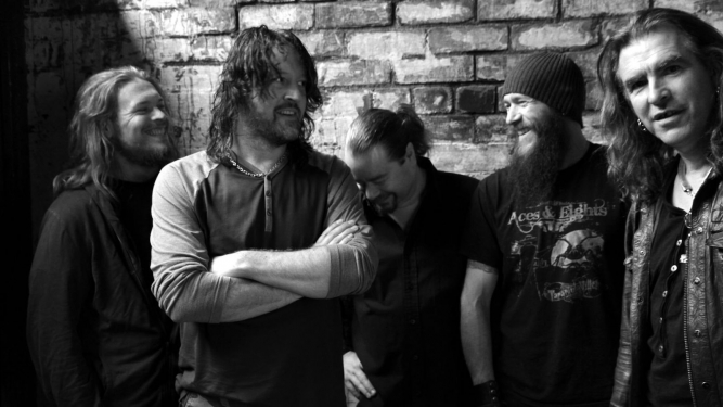 667x375_dachstock_newmodelarmy