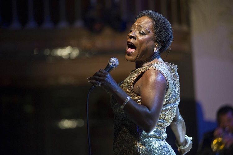 161118-sharon-jones-mbe-856p_37b5570eed251fa64d35d49f0542ab68-nbcnews-ux-2880-1000
