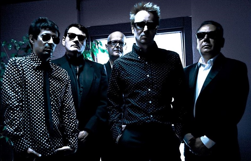 promo-photo-2