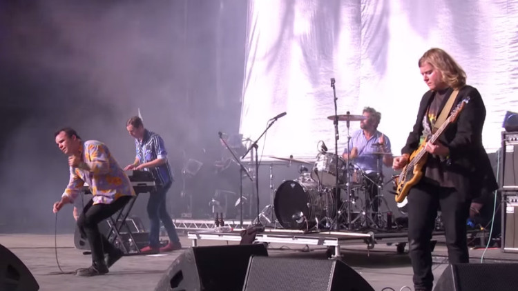 future-islands-3