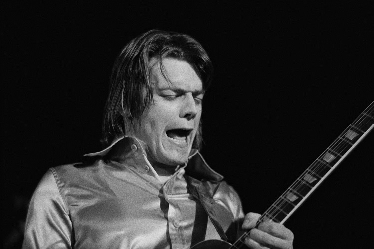 ct-j-geils-dead-20170411