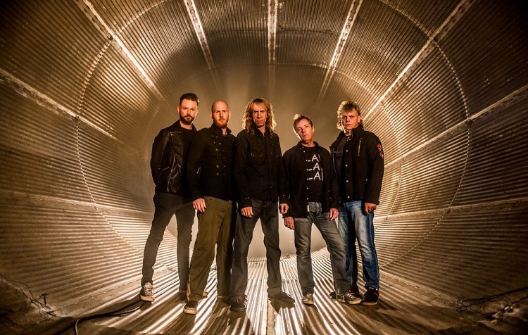 hi-res-band-shot-2016