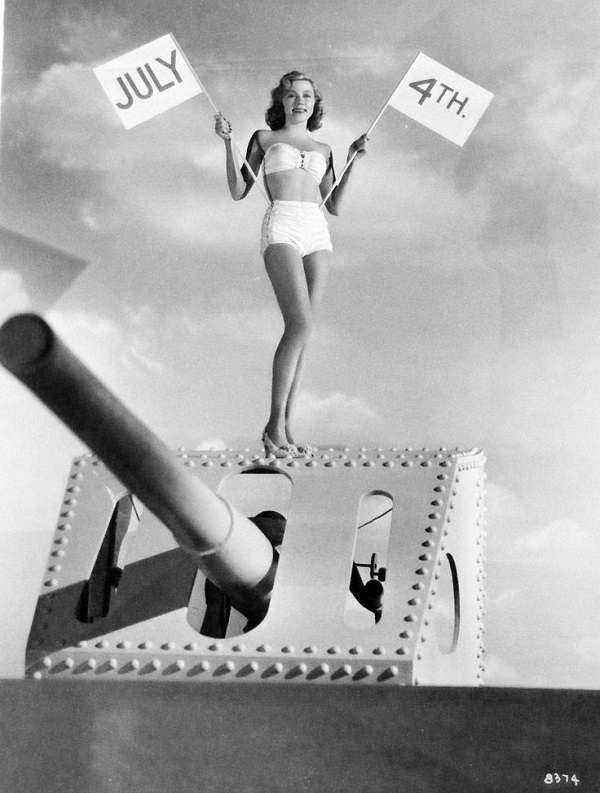 09a7c3a1503a165b7f8890a0adece927-july-th-gloria-grahame