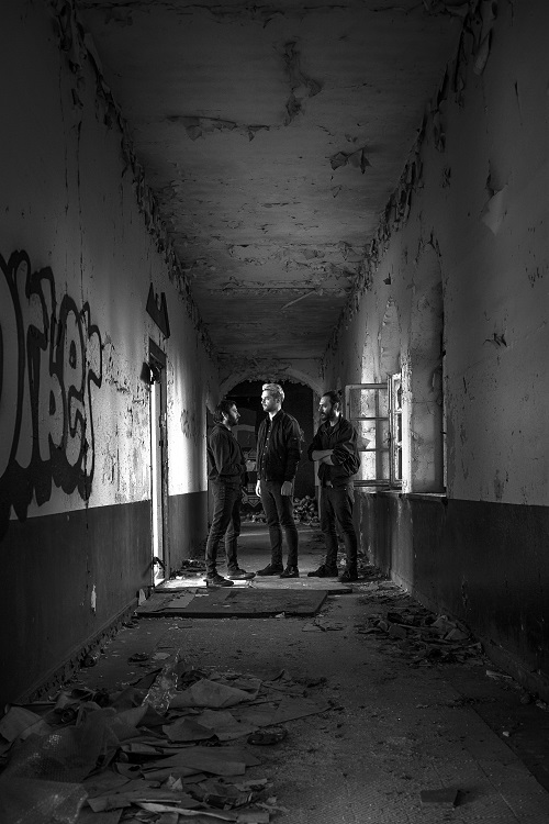 xtr_human_promo_2017_14