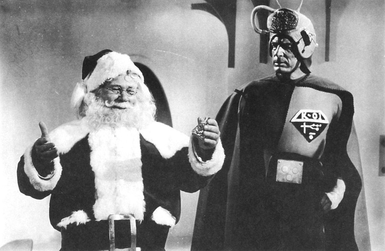 santa-claus-conquers-the-martians-crop-11