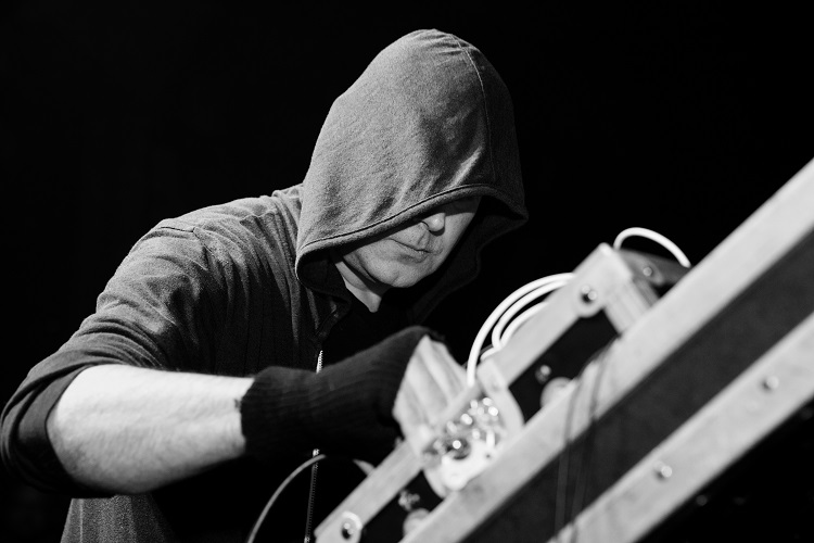 zwaremachine_mach-fox-live-pic-by-caleb-timmerman