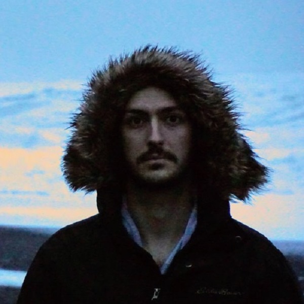 wicker-in-the-wind-headshot