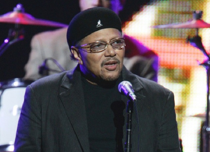 art-neville-brothers-meters-1563821369-640x465