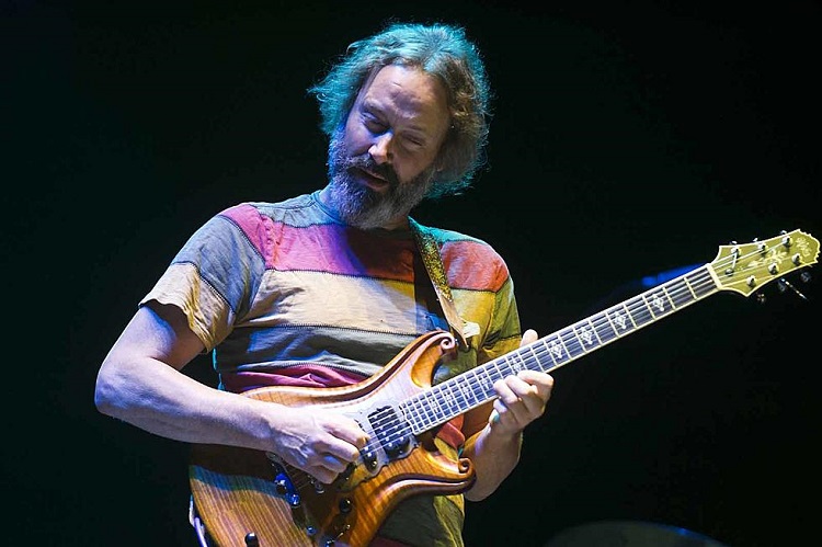 neal-casal